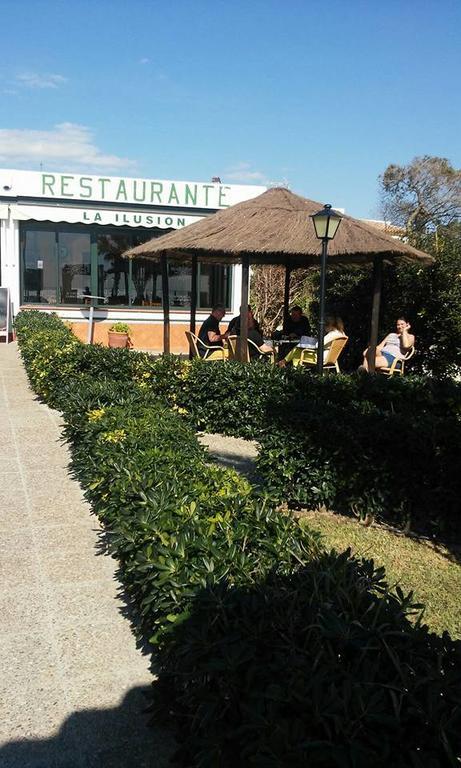 Hostal Restaurante La Ilusion El Palmar (Andalucia) Exterior foto