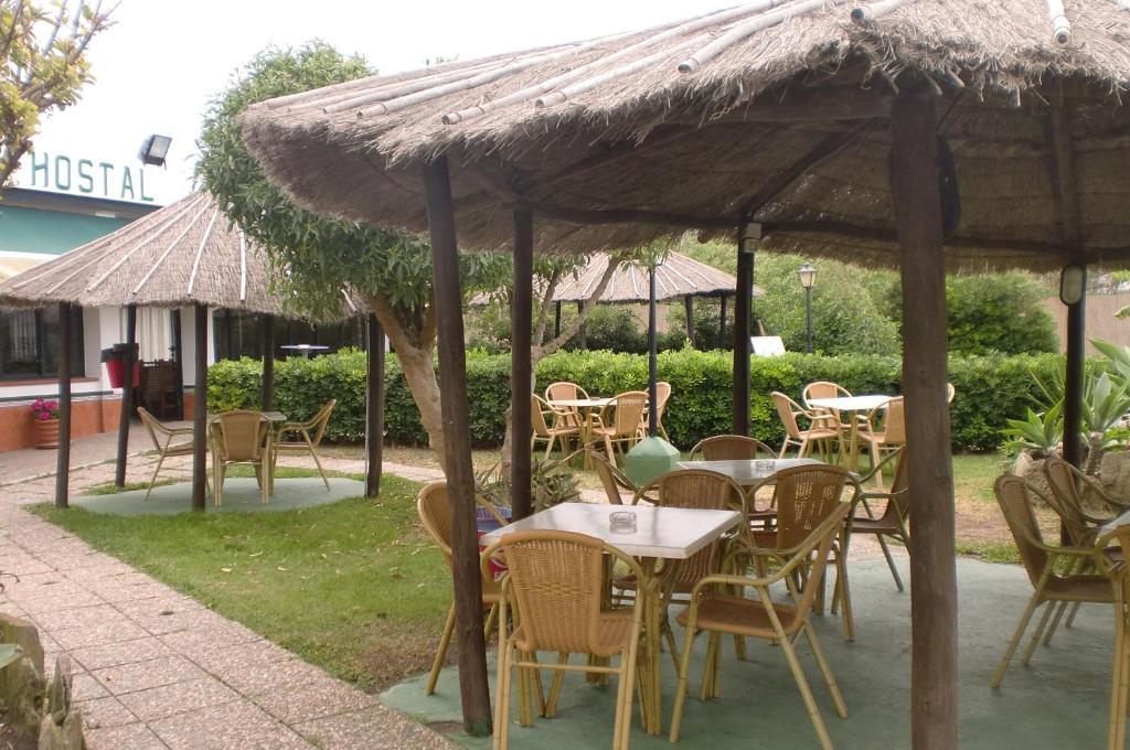 Hostal Restaurante La Ilusion El Palmar (Andalucia) Exterior foto